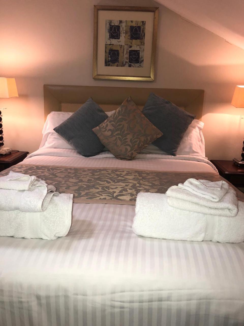 Landford キャメロン ハウス Bed & Breakfast エクステリア 写真
