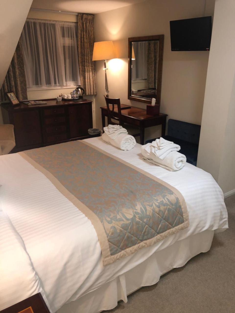 Landford キャメロン ハウス Bed & Breakfast エクステリア 写真