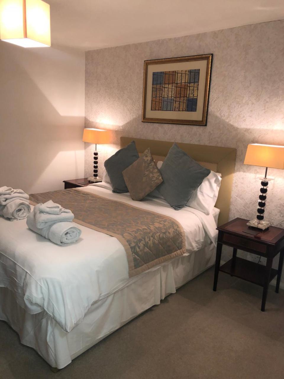 Landford キャメロン ハウス Bed & Breakfast エクステリア 写真
